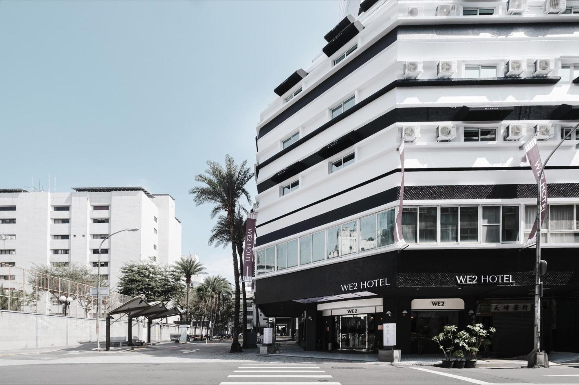 We2 Design Hotel Đài Trung Ngoại thất bức ảnh