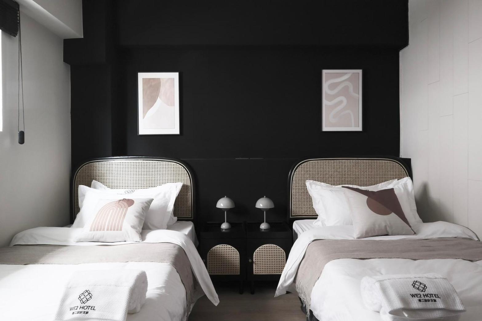We2 Design Hotel Đài Trung Ngoại thất bức ảnh